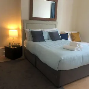 Marcela's Place - Private Near Heathrow , West Drayton (Middlesex) United Kingdom
